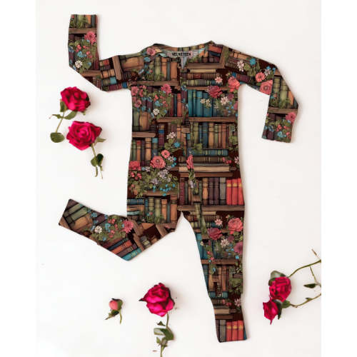 Belle's Library | Bamboo Zippy
– Bunny Knots