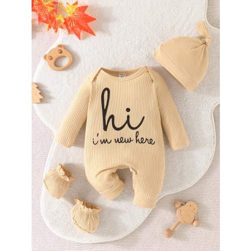 Baby Girl Slogan Graphic Jumpsuit & Hat & Gloves