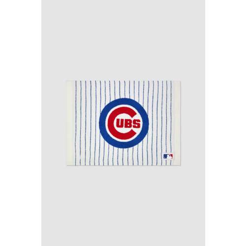 CozyChic® Chicago Cubs™ Stroller Blanket | Barefoot Dreams®