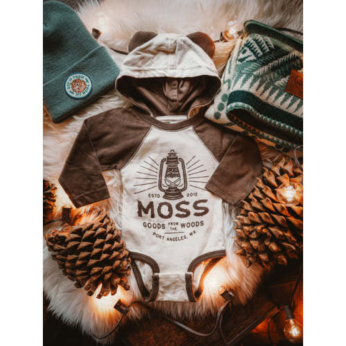 MOSS BEARCUB onesie