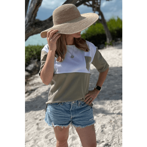 Nursing Pocket T-Shirt - Hidden Zipper - Moss/White POCKET