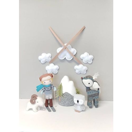 Mountain Ski Baby Mobile Nursery Unisex Neutral Decor | Etsy | Decorative airplane toys for nursery, Ski lodge nursery theme, Skiing nursery theme