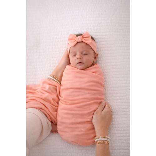 Soft Peach Baby Swaddle Set with Bow | Solid Knit Swaddle Blanket | Newborn Girl Swaddle | Baby Shower Gift | Coming Home Outfit