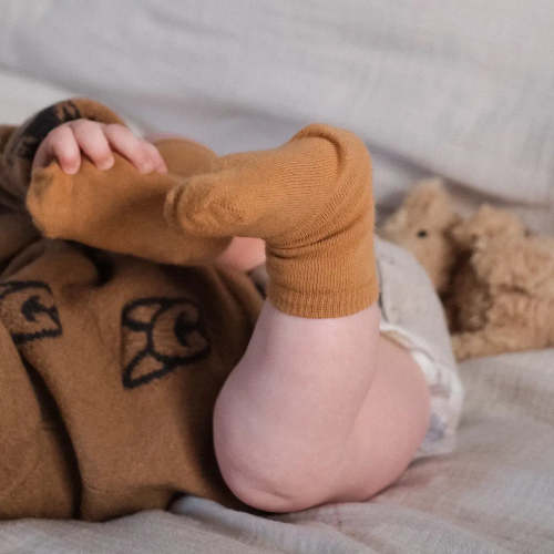 Pure (no dye) Kids Socks | 98% Organic Cotton – Q for Quinn