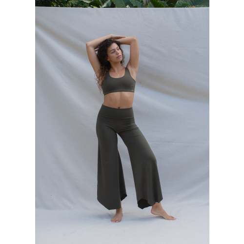 Layla Flares Forest - Tall