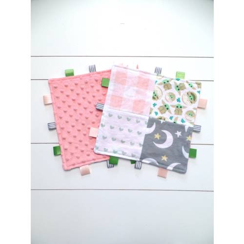 Baby Yoda Flannel Tag Blanket / Baby Girl Star Wars Nursery - The Mandalorian Baby Gift - Nerdy Baby - Pink Star Wars - Baby Yoda Lovey Toy