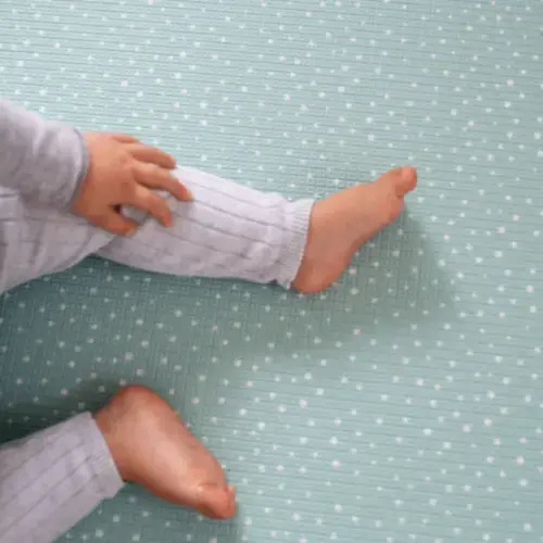 Speckled Play Mat - Mint – Munchkin & Bear - M
