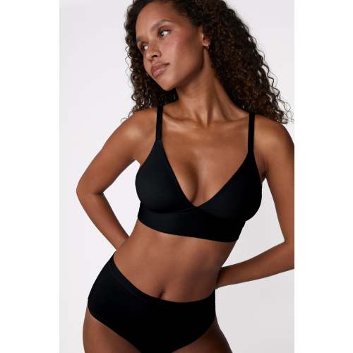 Buy The Bliss Triangle Bralette in Black | Harper Wilde