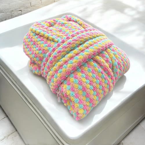 Vibrant Chickpea Turkish Cotton Bathrobe: Unisex Hooded Robe