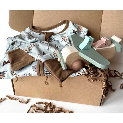 Baby Shower Gift Set Bamboo Pajama Aviation Theme Natural Baby Product Wooden Airplane Toy Organic Newborn Present First Birthday Boy Gift
