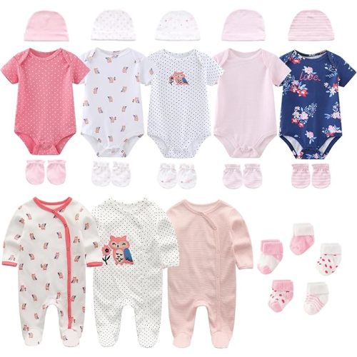 New Born Clothes Cotton Layette Gift Set Unisex Baby Outfit and Accessories Newborn Essentials Must Haves