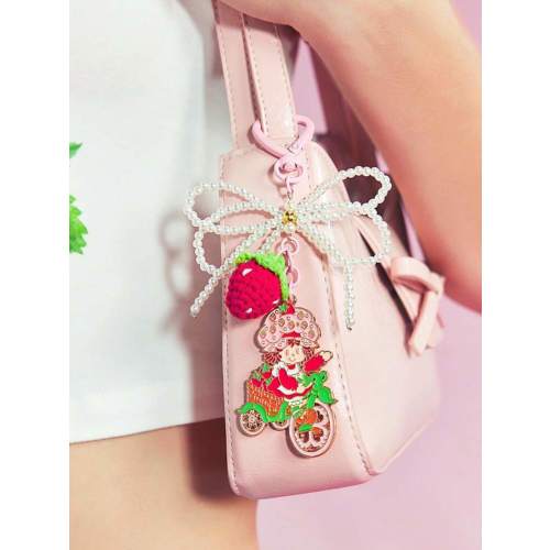 Strawberry Shortcake X SHEIN Handmade Faux Pearl Bow Crochet Strawberry & Alloy Cute Pink Bicycle Keychain Bag