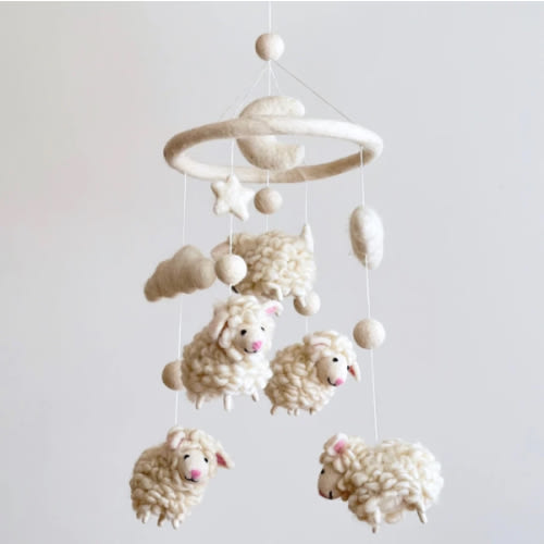 Felt Baby Mobile - Fluffy Sheep | Freshie & Zero