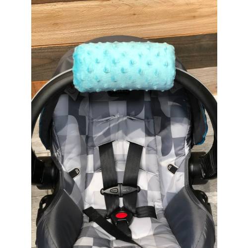 Minky Car Seat Handle Pad: Soft Carry Cushion