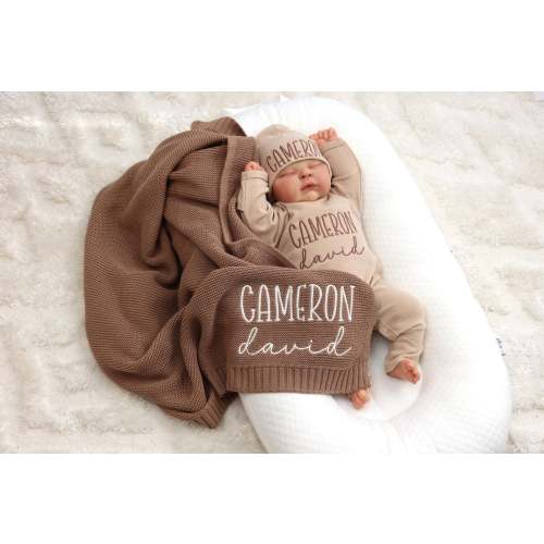 Baby outfit set with Cotton knit blanket