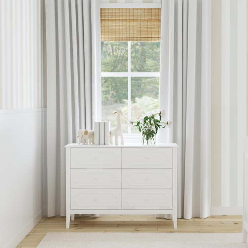 DaVinci Chloe Regency 6-Drawer Dresser