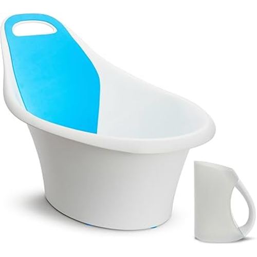 Munchkin® Sit & Soak™ Baby Bath Tub with Bath Rinser