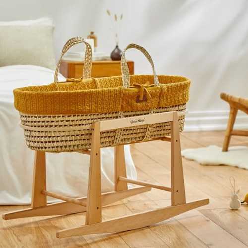 Organic Knitted Moses Basket, Mattress & Natural Rocking Stand Honey ‐ The Little Green Sheep