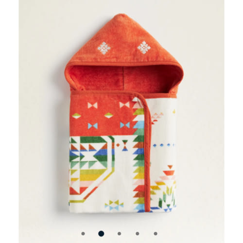 WILD BLOOMS HOODED BABY TOWEL
