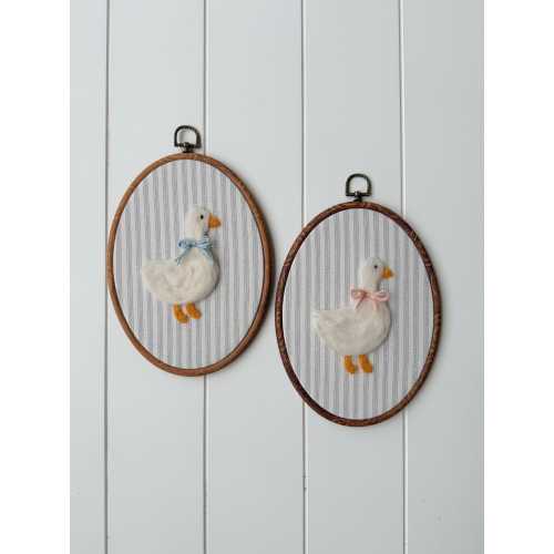 Felted Goose Nursery Wall Art – Handmade Needle Felt Embroidery Hoop – Heirloom Baby Room Décor