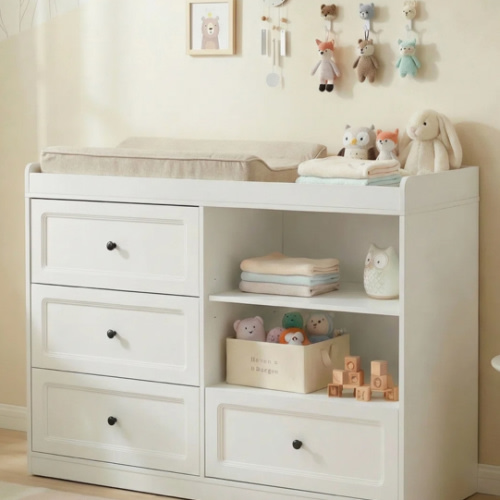 Secondhand dresser with changing table