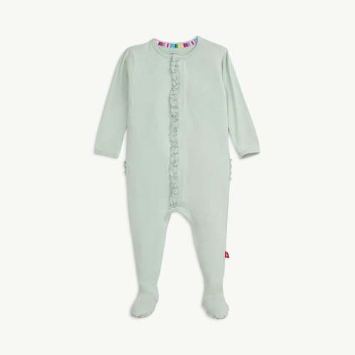 Magnetic Footie with Ruffle – Magnetic Me