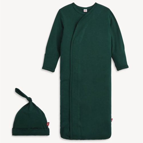 Magnetic Gown & Hat Set