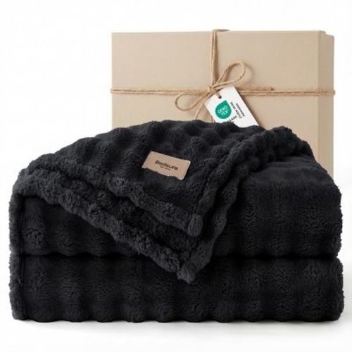 Bedsure 3D Fleece Bubble Blanket - GentleSoft Black Queen Blanket for Bed Sofa Room Decor - Luxury Soft Cozy Gifts for Women, Lightweight, All Seasons