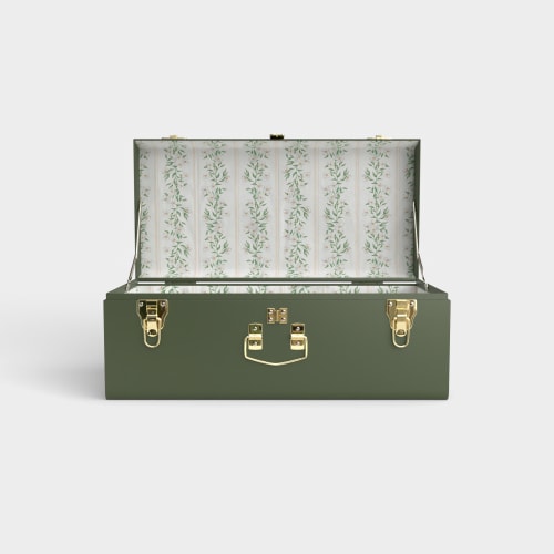 Petite Trunk - Green - Darling Dogwood / Embroidery