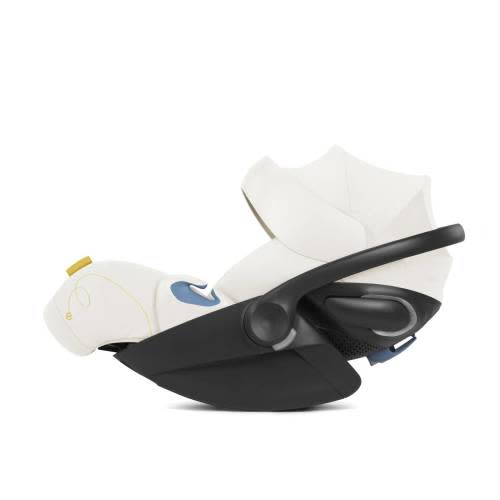 CYBEX Cloud G Lux Comfort Extend infant car seat ($500)