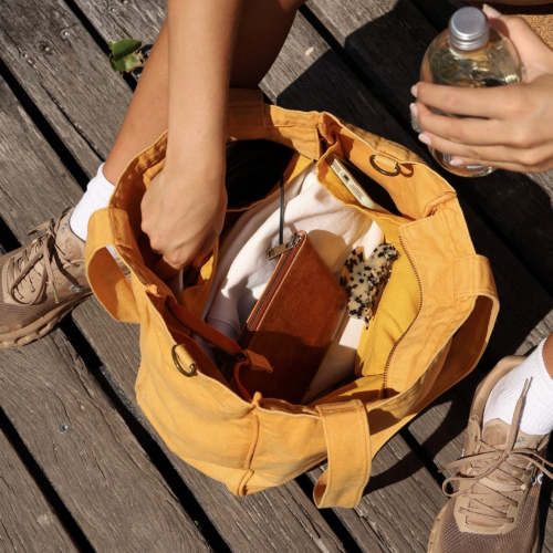 Everyday Pocket Tote - HONEY