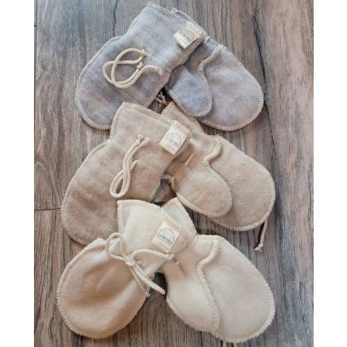 Organic Merino Wool Baby Mittens: Unisex Shower Gift