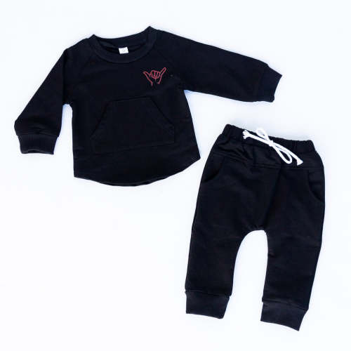 Red Shaka Black Pullover Sweater set