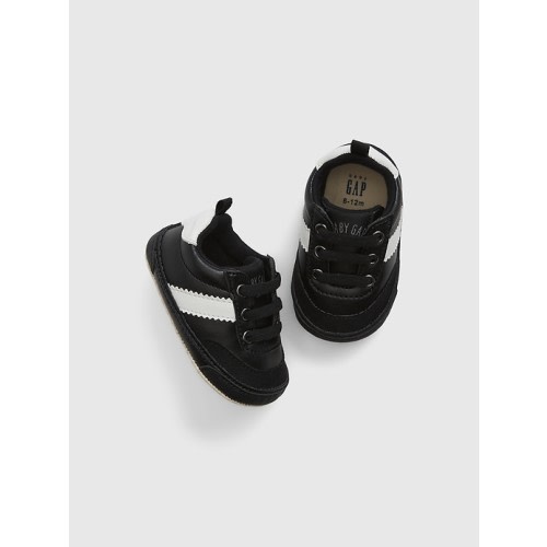 Baby Stripe Sneakers in true black, size: 3-6 M