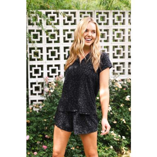 Women’s Short Sleeve Pajama Set in Midnight Leopard