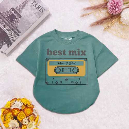 Best Mix Baby Romper, Mom & Dad Cassette Bodysuit, Retro Music Baby Outfit, Cute Newborn Gift, Vintage Tape Infant Clothes