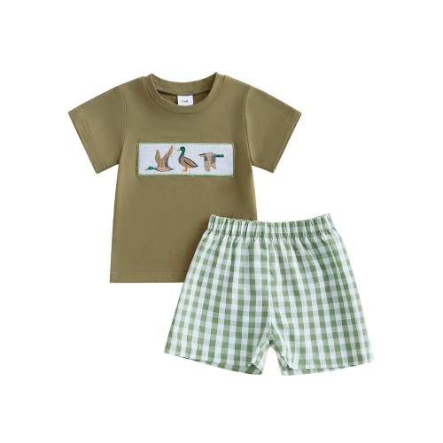 Boys Summer Shorts Sets Short Sleeve O Neck Duck Embroidery Tops Plaid Shorts Sets | SHEIN USA