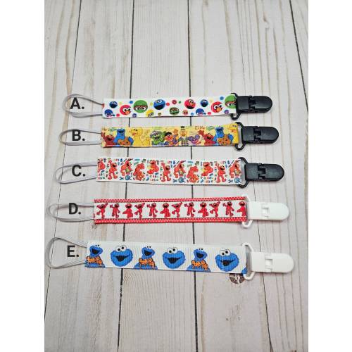 Pacifier Clip / Baby shower gift / fabric pacifier clip / handmade baby present /