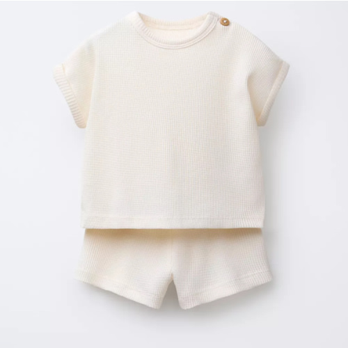 PLAIN WAFFLE T-SHIRT AND BERMUDA SET - Ecru | ZARA United States