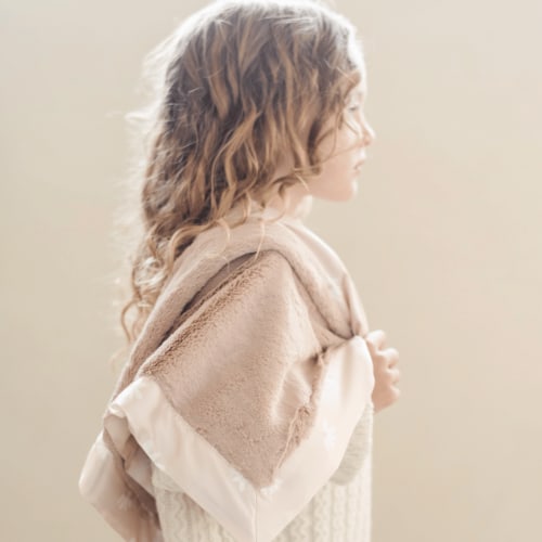 Lush Satin Border Mini Blanket - Daisy