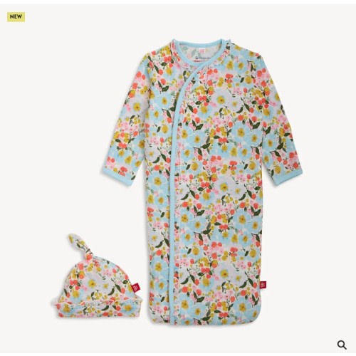 Magnetic Gown & Hat Set