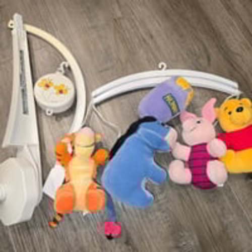 Winnie the pooh baby crib mobile