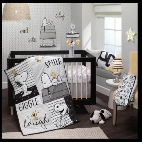 Classic Snoopy 3-Piece Crib Bedding Set