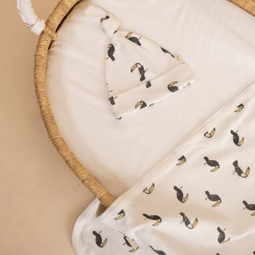 Organic Swaddle Blanket & Hat Set - Toucan