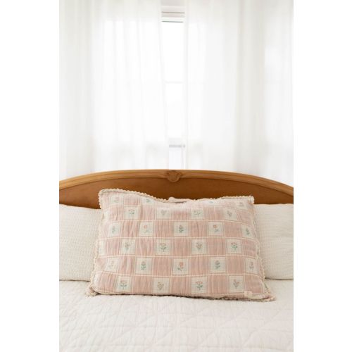 NEW GRAIN  PATCHWORK PILLOWCASE || FLEUR