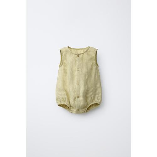 100% STRIPED LINEN ROMPER - Mid-green | ZARA United States