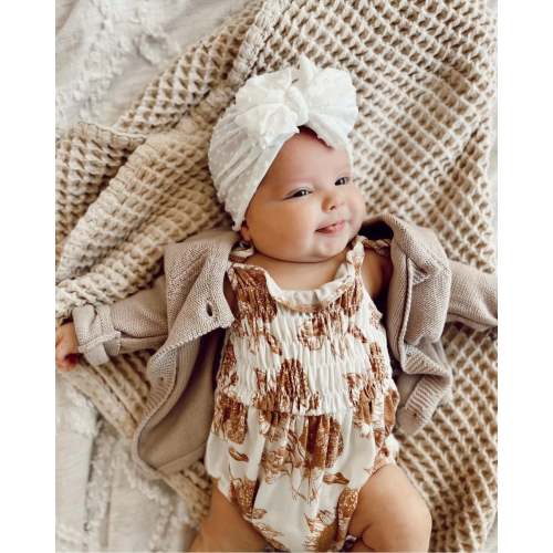 Royce | Ivory White | Shabby Swiss Dot Headwrap
– Bunny Knots