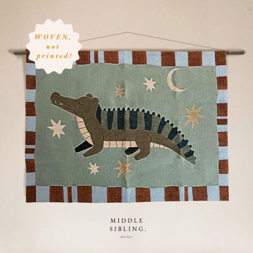 Animal Wall Decor Kid Room Alligator Wall Tapestry Wall Hanging Nursery Decor for Bedroom Wall Accent Crocodile Art for Nursery Animal Decor