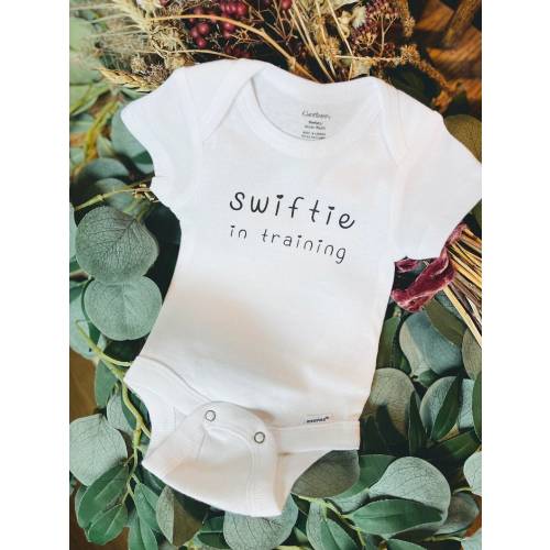 Swiftie Onesie® Swiftie in Training Onesie® Taylor Swift - Etsy