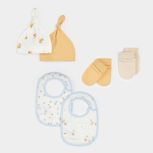 Ducklings Newborn Accessories Bundle (6 pcs)